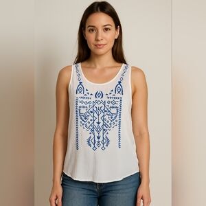 Fun& Flirt Embroidered Floral Sleeveless Top Tank